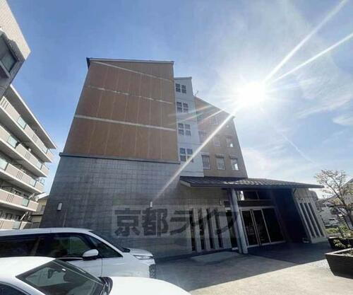 京都府京都市西京区上桂前川町 5階建