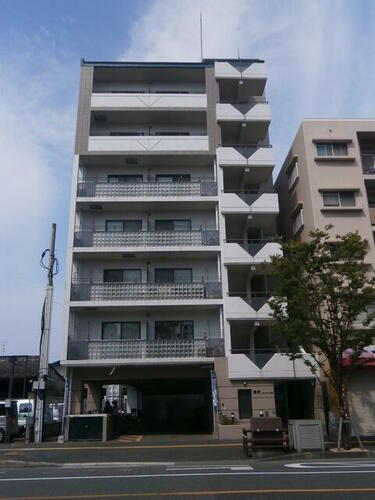 西新ＩＧビレッジ 7階建