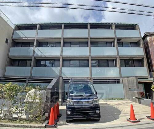 京都府京都市中京区西ノ京東月光町 4階建