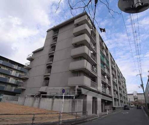 京都府京都市伏見区東奉行町 地上9階地下1階建