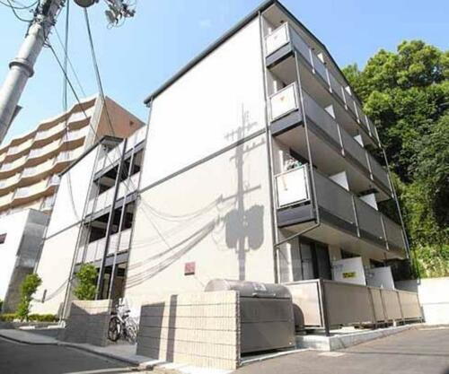 京都府京都市東山区福稲高原町 4階建 築16年10ヶ月