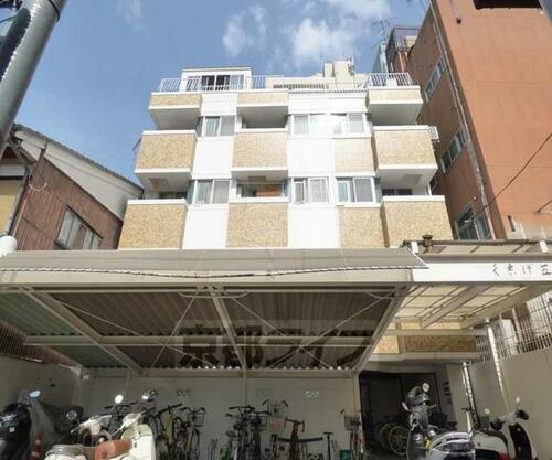 京都府京都市下京区中堂寺櫛笥町 5階建