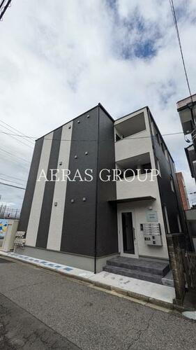 ジーメゾン新狭山駅前 3階建