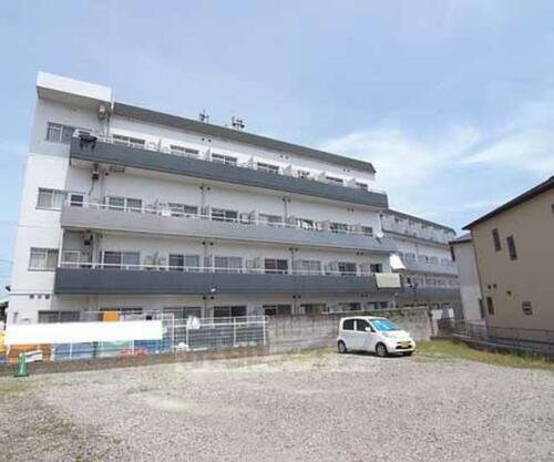 京都府木津川市相楽城西 4階建 築38年4ヶ月