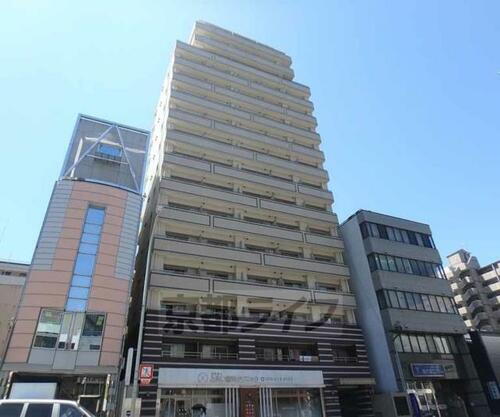 ハウスセゾン四条通 16階建