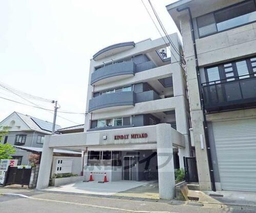 京都府京都市北区大宮田尻町 4階建