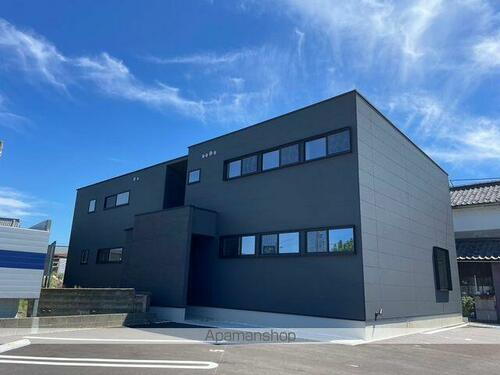 福井県鯖江市糺町 賃貸アパート