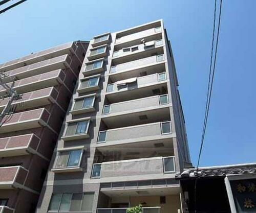 洛翠舎 地上9階地下1階建