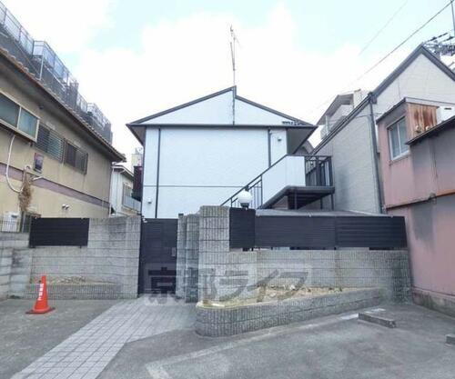 セルフィーイシバシ 2階建