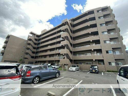 愛媛県松山市上市１丁目 賃貸マンション