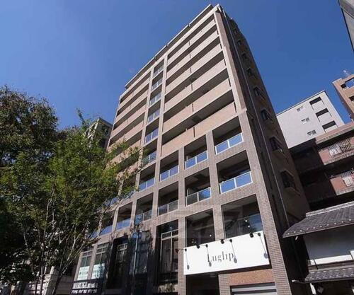 京都府京都市中京区御池通室町西入西横町 11階建