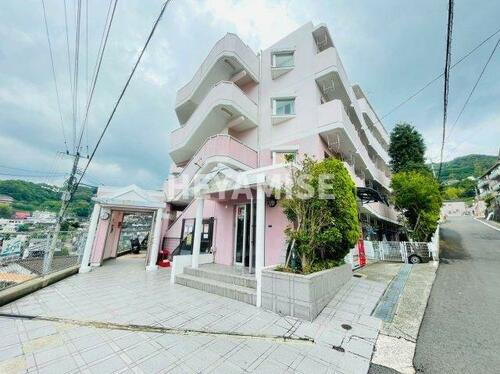 パレスアーバン 5階建