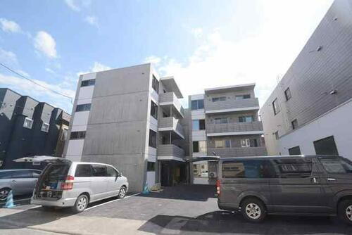 Ｌａｎｄ　平岸