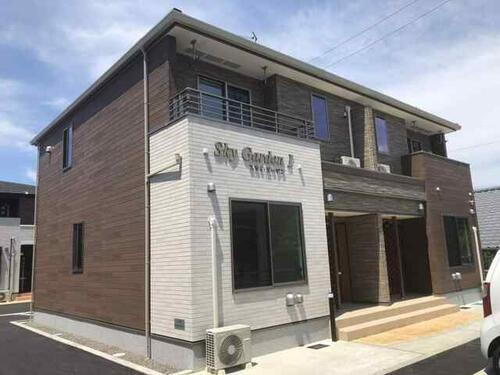 愛媛県新居浜市上泉町 賃貸アパート