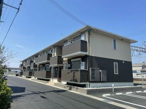 カザ　オリーブ　ＷＥＳＴ