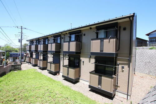 グラウンドエイト