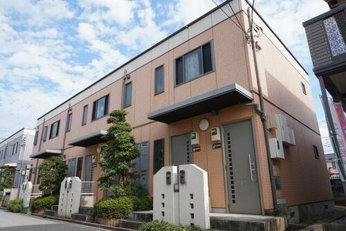 ディアスパルモ霜月 2階建