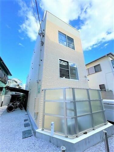 ＬｅｏＰｌａｚａ渋谷本町 地上3階地下1階建