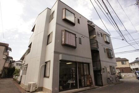 ヴィラビアンカ山佐Ⅱ 3階建