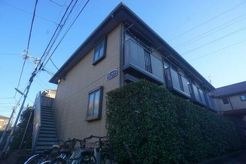 メゾンソレイユ 2階建
