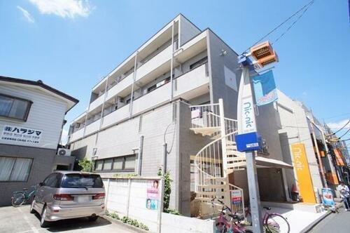 エール千歳烏山 地上4階地下1階建