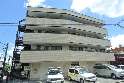 千葉県千葉市中央区道場南１丁目 築30年7ヶ月 4階建