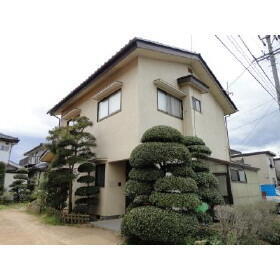 広丘中村貸家 2階建