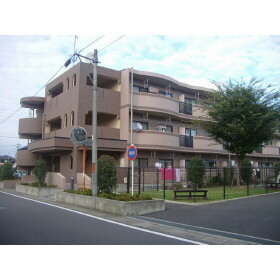 埼玉県春日部市西金野井 3階建 築22年5ヶ月