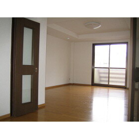 広島県広島市佐伯区五日市駅前２丁目 賃貸マンション