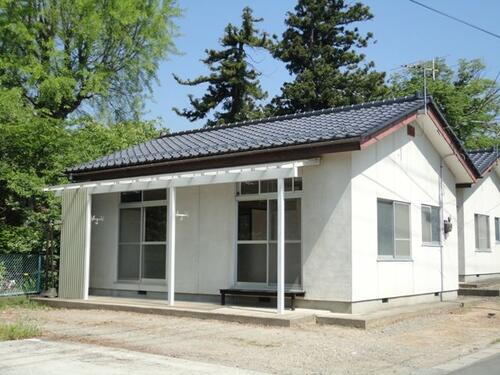 福島県伊達郡桑折町字寺坂一 平屋建て 築36年4ヶ月