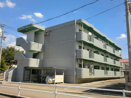 長崎県大村市富の原２丁目 3階建