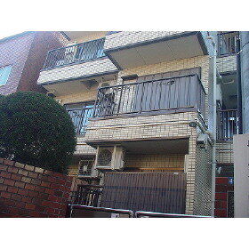 第２美孝ハイツ 3階建