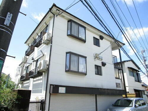 クリエートヴィレッヂ 木造３階建てアパート　１０２号室は２階のお部屋です