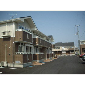 愛媛県新居浜市垣生２丁目 賃貸アパート