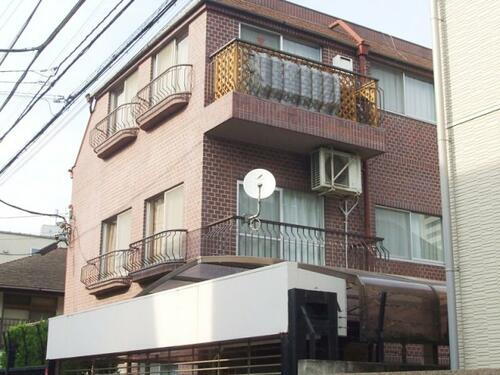 東京都港区高輪４丁目 築45年5ヶ月 3階建