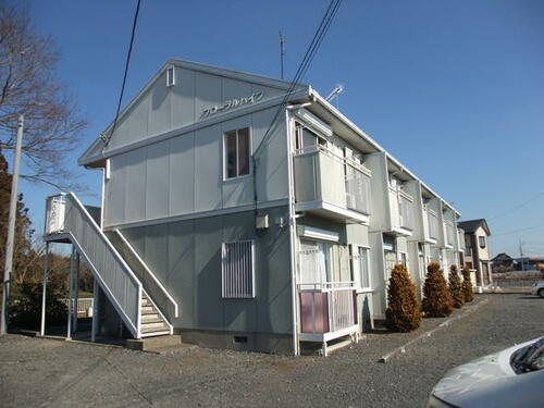 フローラルハイツ 2階建