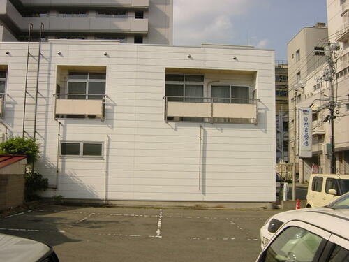 山形県山形市七日町１丁目 2階建