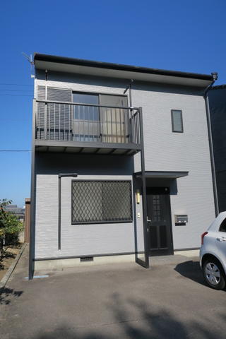 香川県善通寺市原田町 2階建 築24年7ヶ月