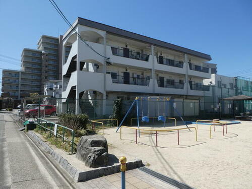 川地ハイツ 3階建