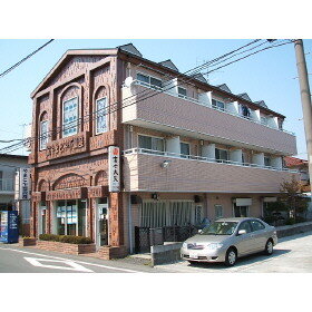 小島ビル 3階建