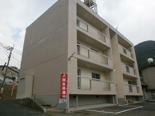 ｅ－ｌｕｘ　大里