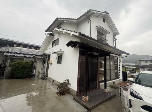 広島県東広島市西条町吉行 築39年12ヶ月 2階建