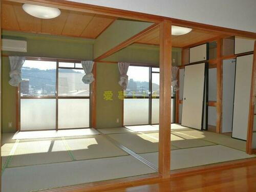 高知県高知市高須新町２丁目 築40年12ヶ月 4階建