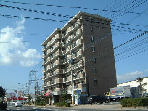 ガーデンシティー曽根崎 8階建