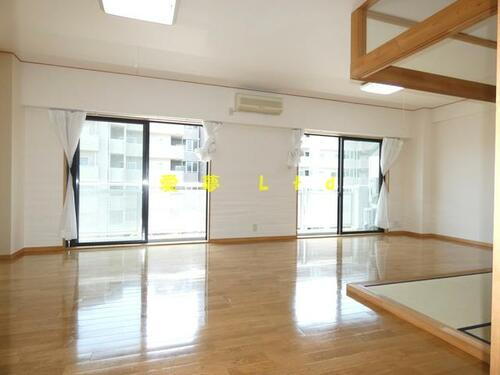 高知県高知市比島町１丁目 4階建 築22年11ヶ月