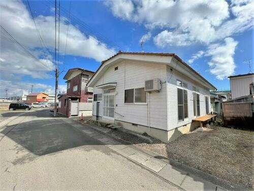 宮城県柴田郡大河原町字上川原 平屋建て 築32年10ヶ月