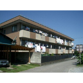 栃木県宇都宮市陽西町 3階建