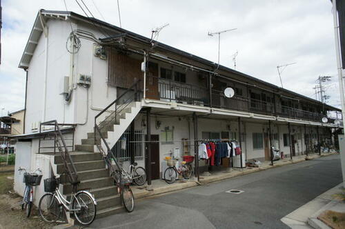 兵庫県明石市北王子町 2階建