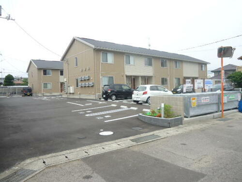 プランドール安岡Ⅲ　Ａ 2階建