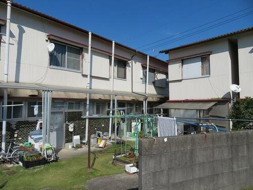 高知県高知市鏡川町 2階建